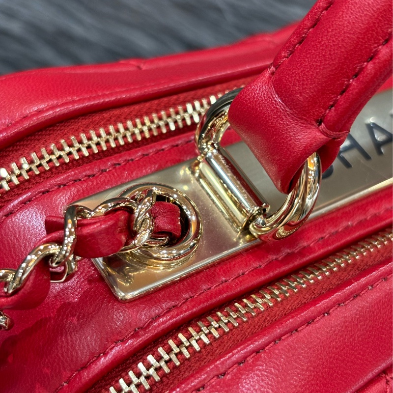 CHANEL TRENDY CC 櫻桃紅色羊皮 金鍊 相機包化妝箱肩背包斜背包手提包-18