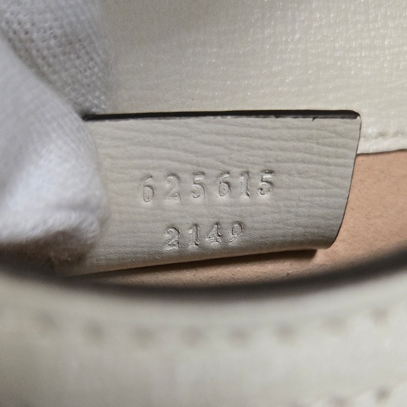 古馳 GUCCI 馬銜扣 1955 白色老花手機包-37