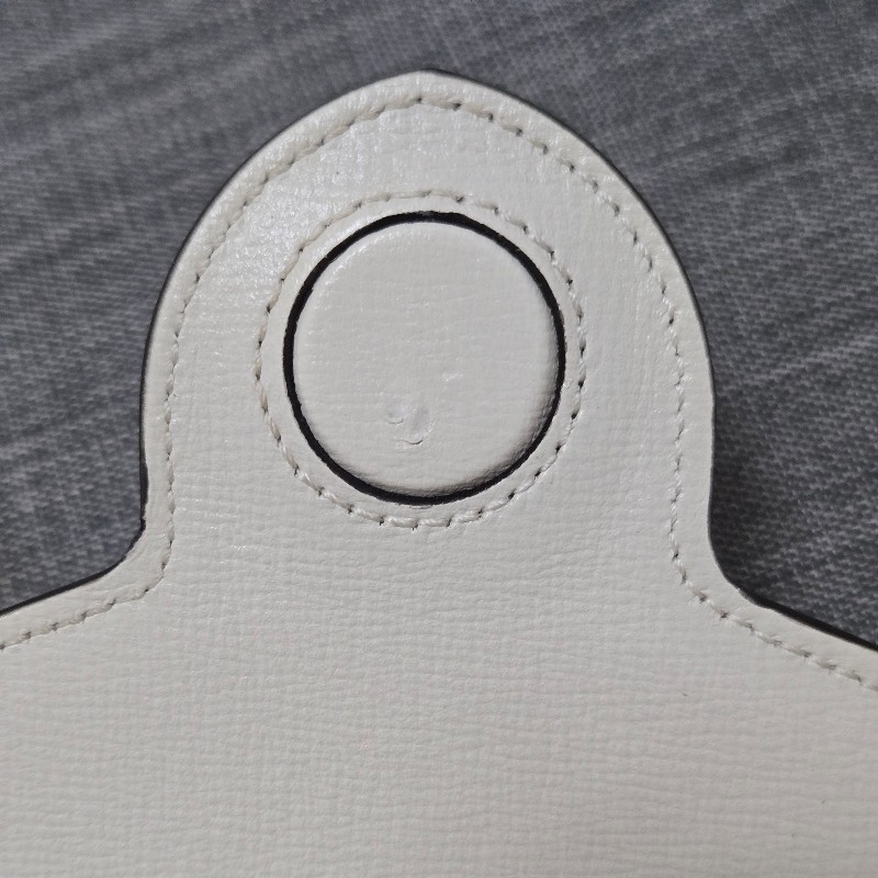 古馳 GUCCI 馬銜扣 1955 白色老花手機包-27