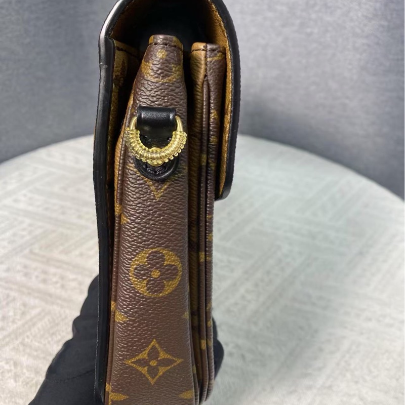 Louis Vuitton pochette Metis 老花郵差包-2