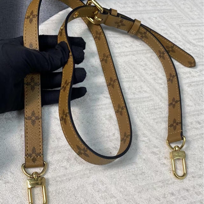 Louis Vuitton pochette Metis 老花郵差包-23
