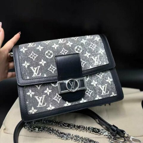 Lv 達芙妮 中號 黑單寧 全新 配件齊全