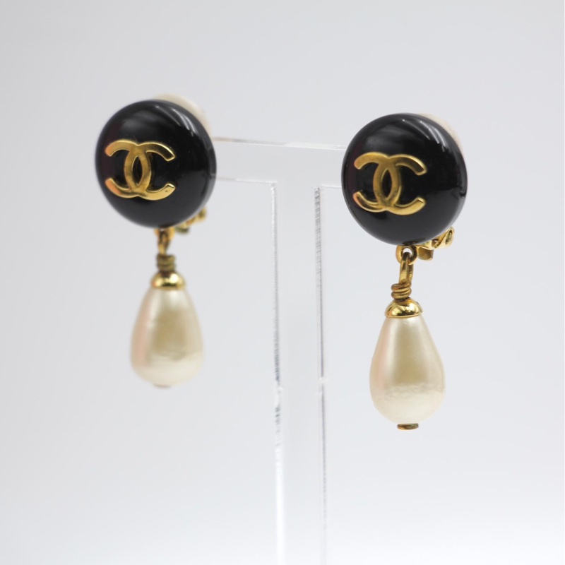 Chanel Vintage 95P樹脂黑色豆豆仿珍珠耳環-2