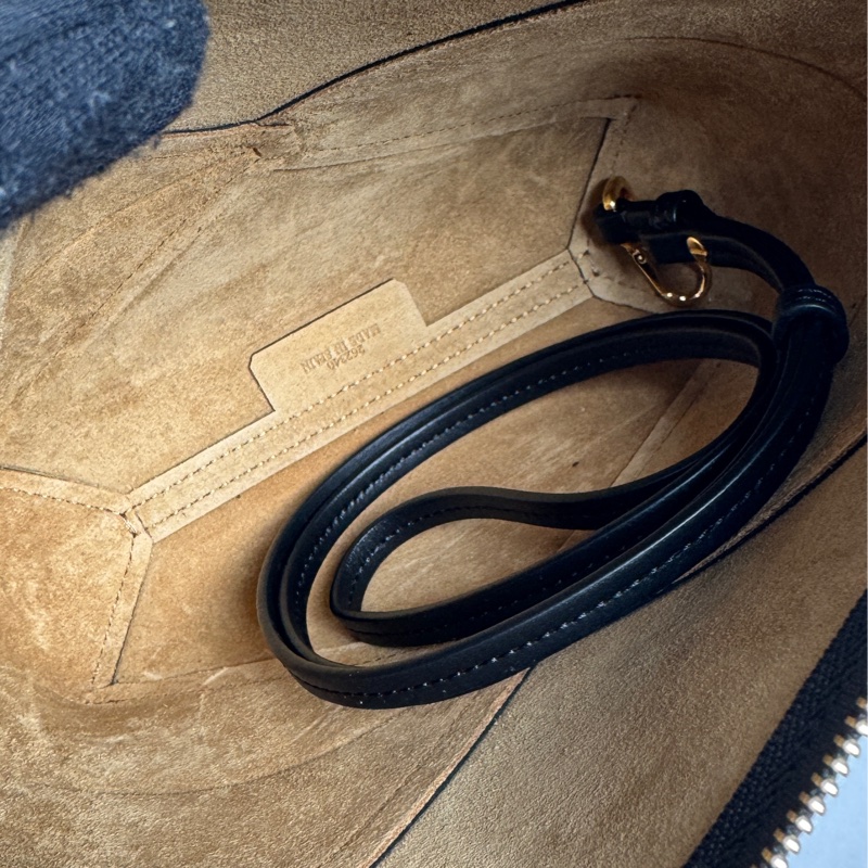 LOEWE 肩背包 斜背包-黑色（全新未使用）（閒置商品）（存放商品）-9