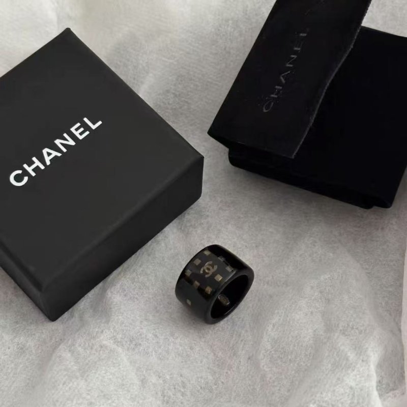 chanel coco mark黑色樹脂秀款戒指 均碼 中古款配件塵袋-1