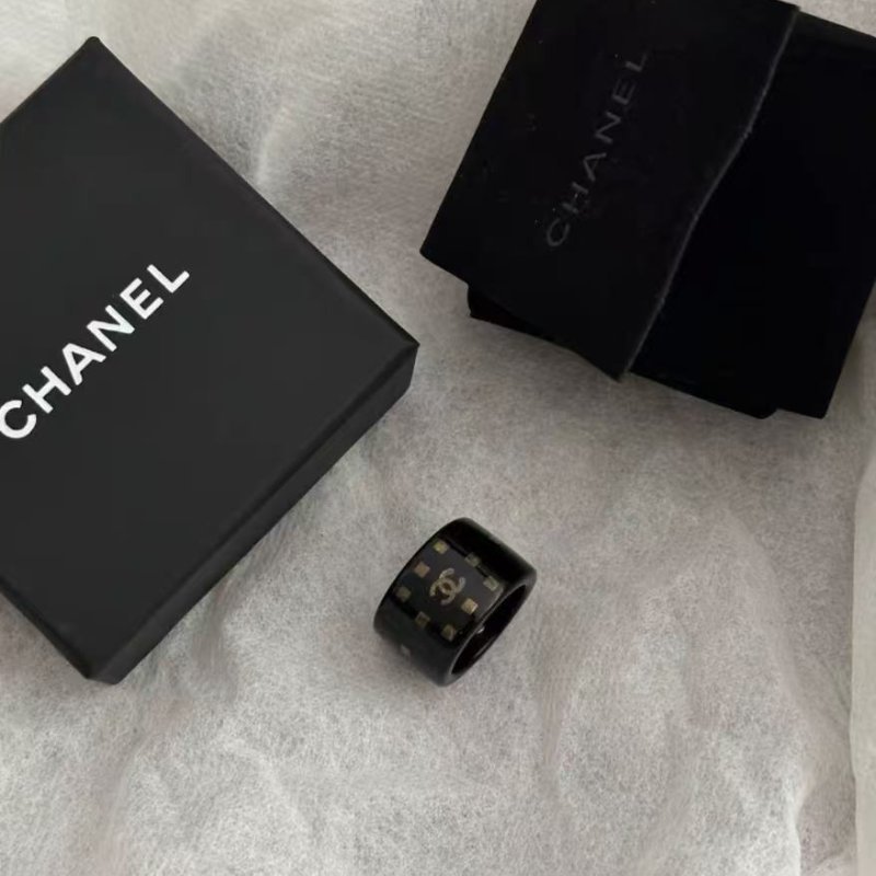 chanel coco mark黑色樹脂秀款戒指 均碼 中古款配件塵袋-2