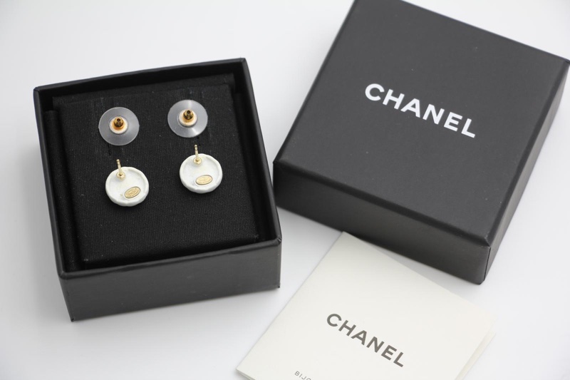Chanel 19C樹脂白色圓形耳環-3