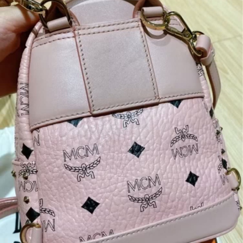 MCM mini櫻花粉後背包-4