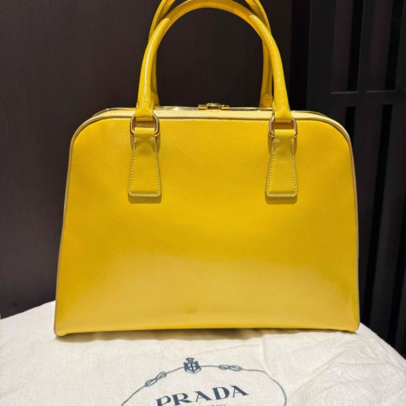 PRADA 黃色拚色經典款 中號十字紋牛皮32*12*23cm 98新 配件塵袋-5