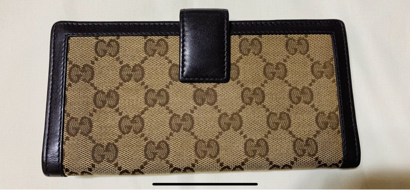 【降價出清】 GUCCI 經典雙G緹花皮革 金釦長夾-1