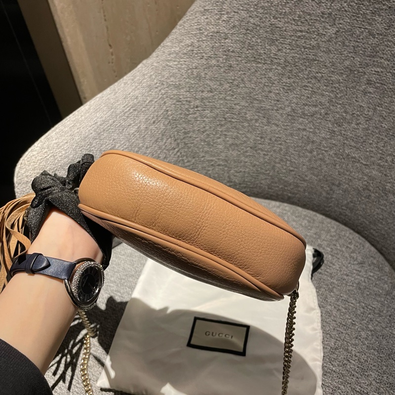 99新🈶️購證❤️ gucci #全皮 #圓餅包 #流蘇包 #相機包-7