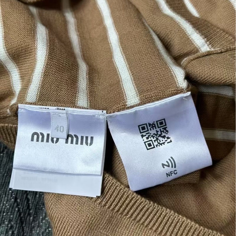 Miumiu 短袖-3