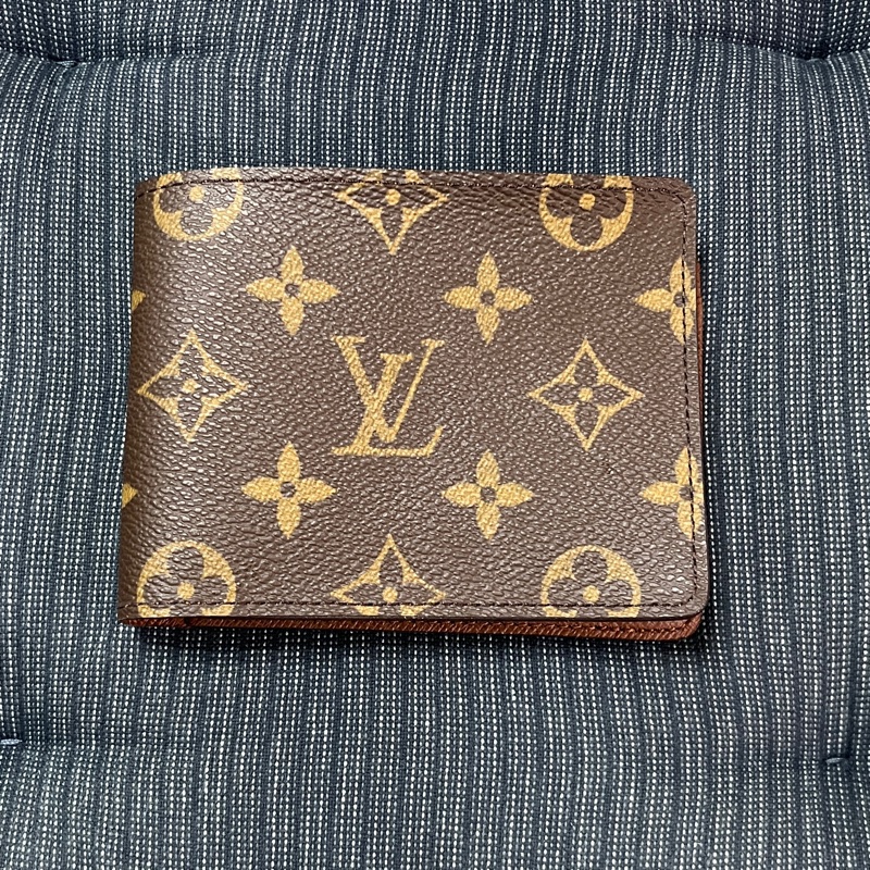 Louis Vuitton 經典LOGO 短夾|二手全新-2