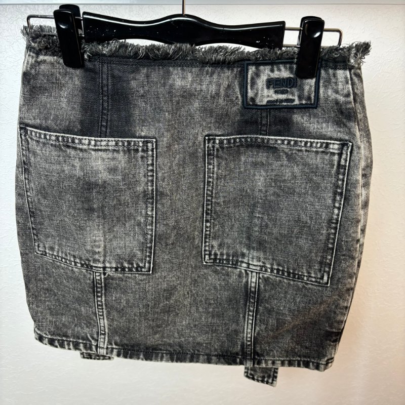 ::FENDI:: 水洗丹寧牛仔裙 Y2K 復古刷舊迷你裙 Grey acid wash denim mini skirt 辣妹必備-1
