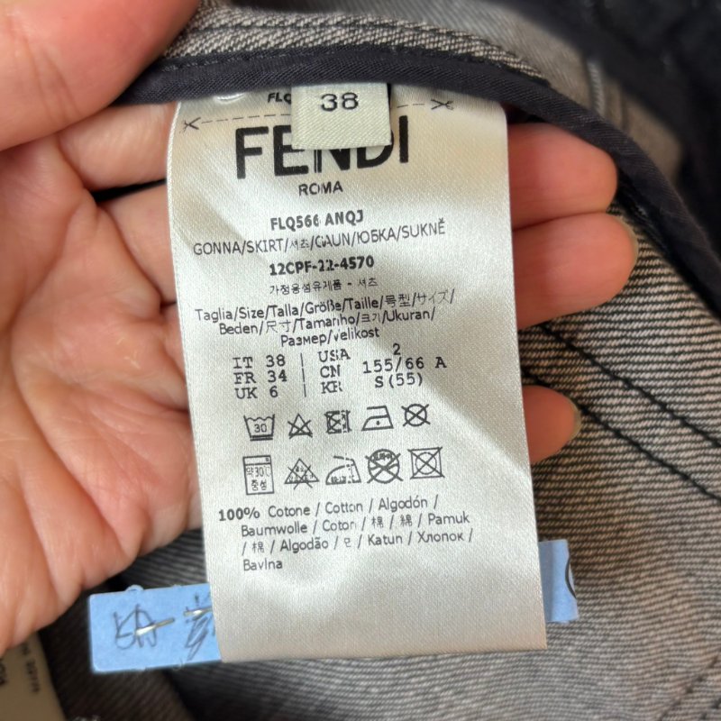 ::FENDI:: 水洗丹寧牛仔裙 Y2K 復古刷舊迷你裙 Grey acid wash denim mini skirt 辣妹必備-16