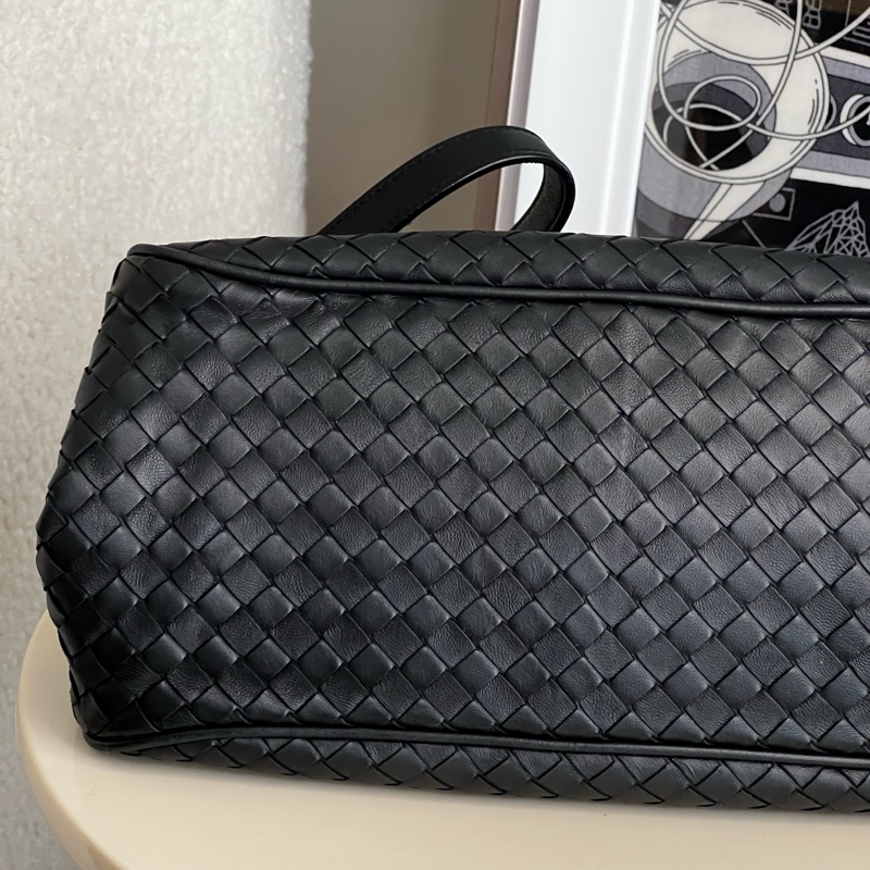 BOTTEGA VENETA 跨肩包(二手 保存好)-4