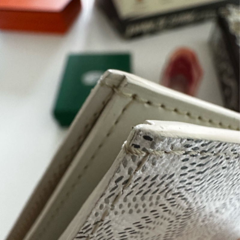 Goyard精簡對折短夾（白）-6