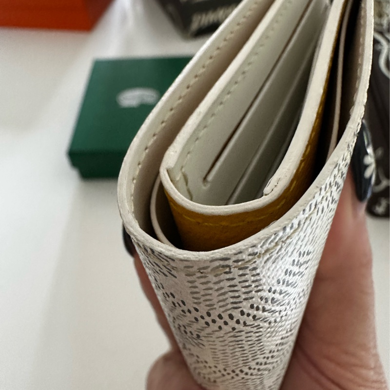 Goyard精簡對折短夾（白）-7