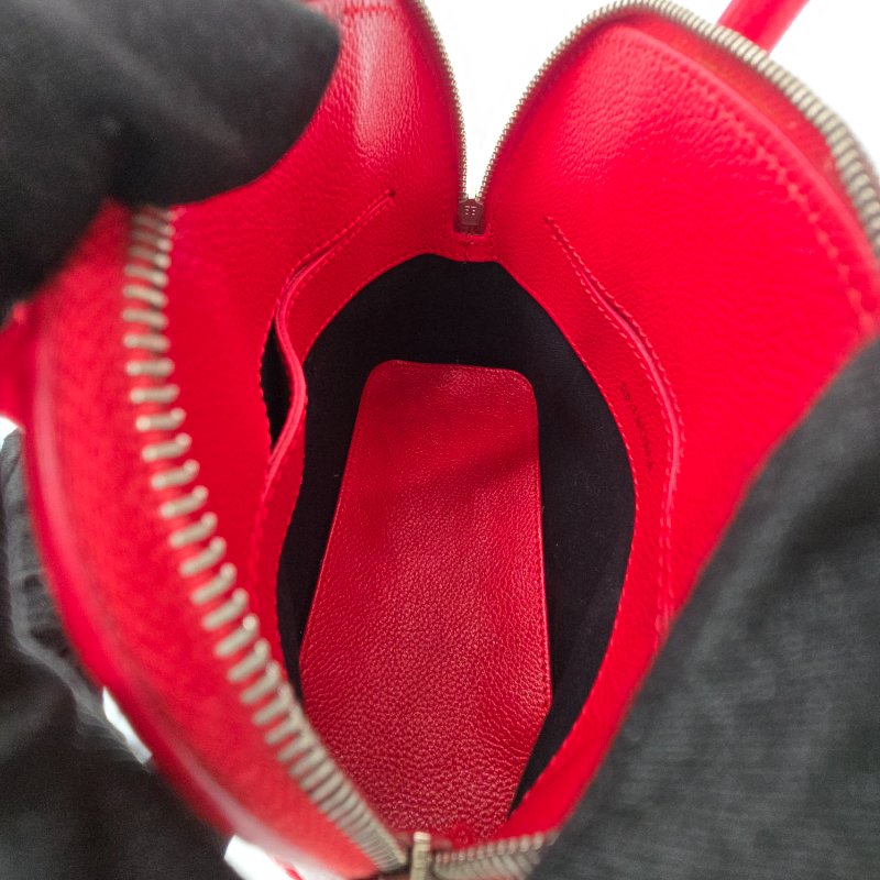 小編實拍🔥Balenciaga Ville XXS 蘋果紅貝殼包 兩用包-9