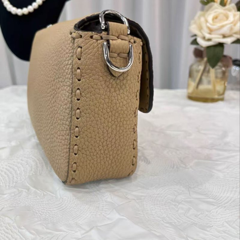 FENDI Baguette 法棍包 中號 27*15*6 99新 配件塵袋-3