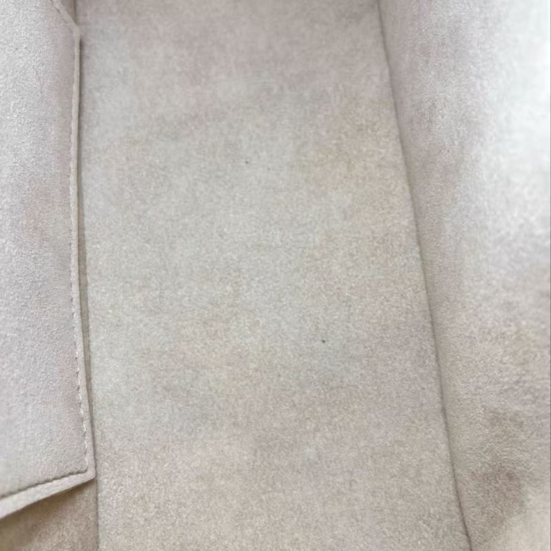 LV 酪梨綠拚白色 speedy20 春夏限定 芯片款 20*13*12 99新 配件塵袋-7