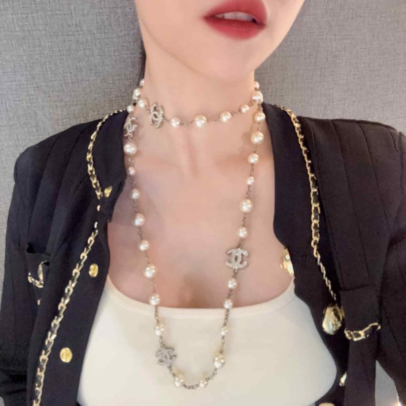 CHANEL 水鑽雙C珍珠長項鍊-0