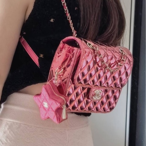 全新CHANEL 24C 秀款 炫粉 鏡面 金屬小牛皮 雙肩包 附星星零錢包