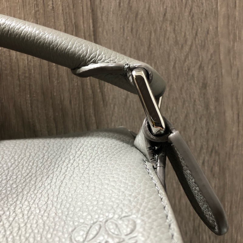 Loewe 大象灰牛皮銀釦puzzle小號-18