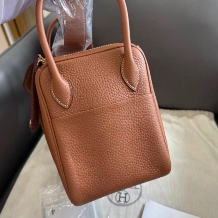 Hermes lindy 26 金棕金扣 全新原模還在 配件塵袋盒子-1