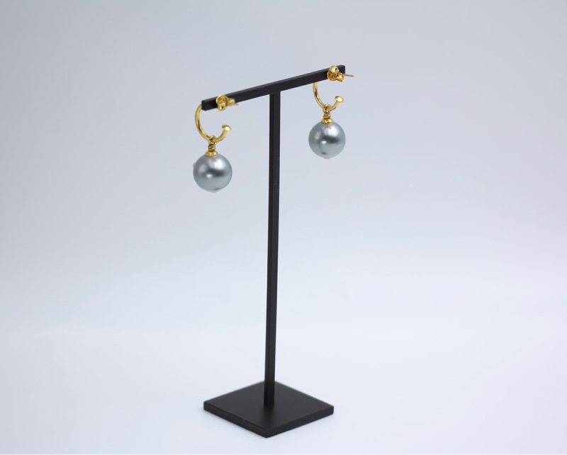 Chanel Vintage 02年仿珍珠灰色波波垂墜耳環-2