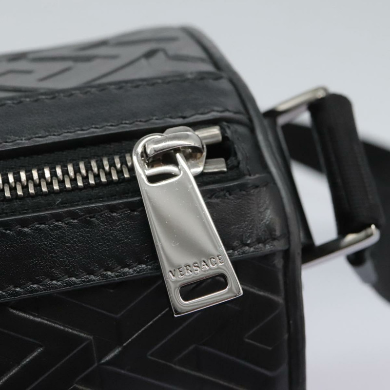 【日本直送】VERSACE 肩背包 皮革 黑色 銀色 正品 114762-15