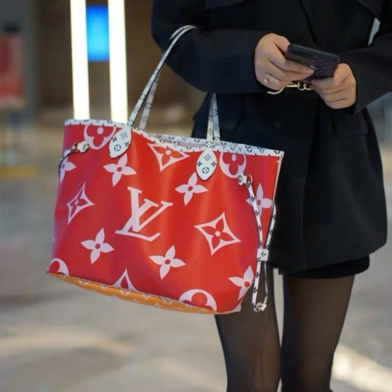✨lv 中號neverfull紅色四拚色托特包31×26×14cm 99新 配件塵袋-0