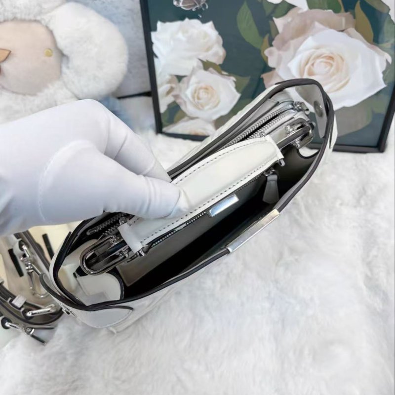 Fendi peekaboo iseeu mini膠囊系列白色FF壓紋 男女同款 26*25*10.5cm 全新配件塵袋-2