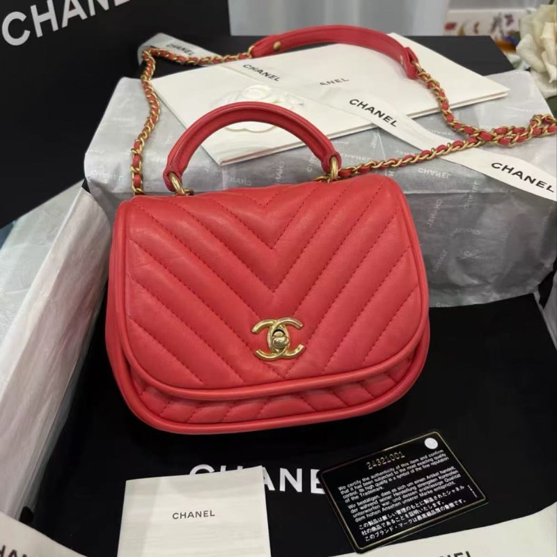 Chanel 17A handle V紋小郵差手提斜背包 20*18*8 98新 配件塵袋-0