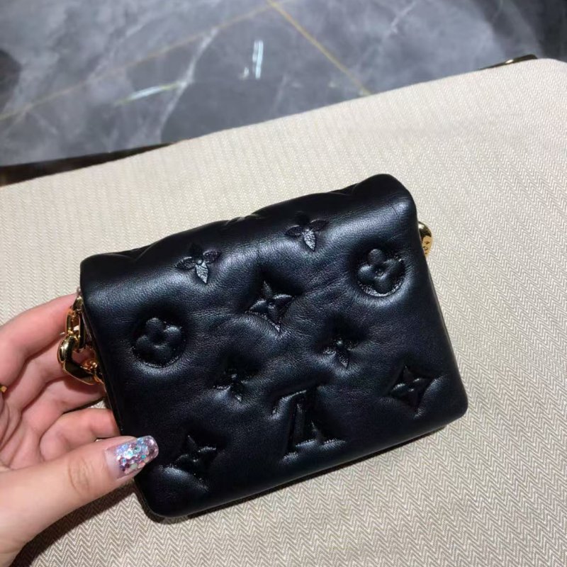 LV 黑色牛皮 coussin mini 13*10cm 98新配件塵袋-8
