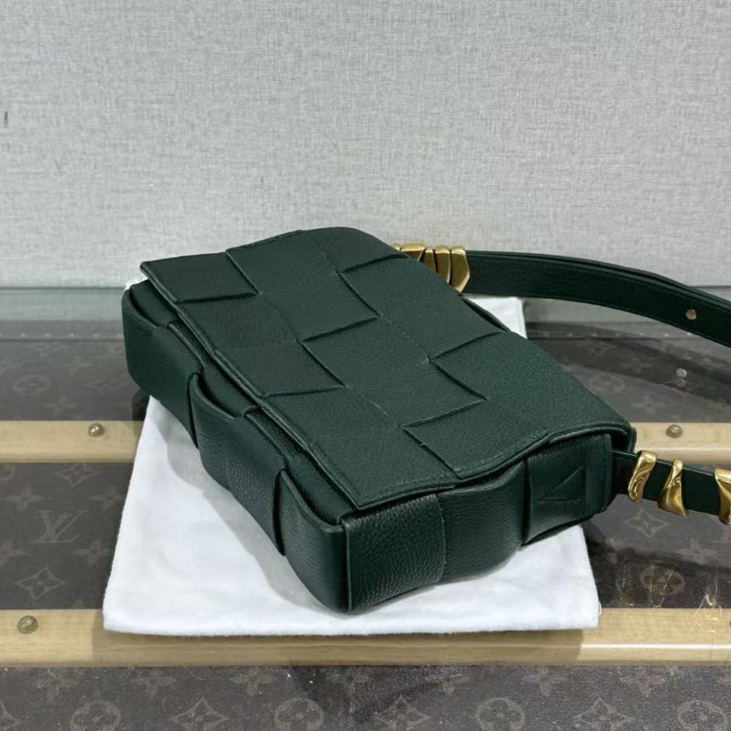 ✨BV cassette綠色編織肩背斜背豆腐包 98新配件塵袋-1