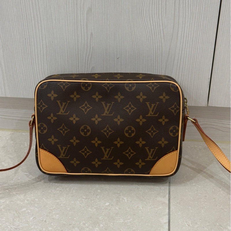 🔅男女通用款🆕Lv路易威登老花橫版相機包-6