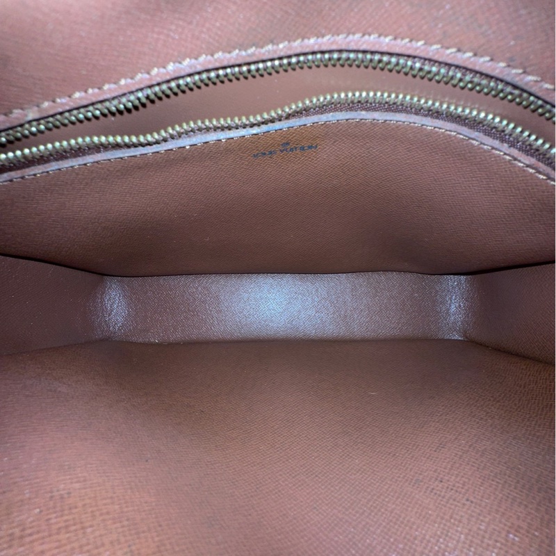 🔅男女通用款🆕Lv路易威登老花橫版相機包-14