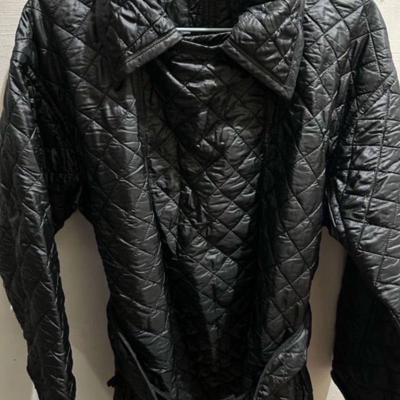 三宅一生ISSEY Miyake保證真品,Fee尺寸,黑色超輕薄長外套-2