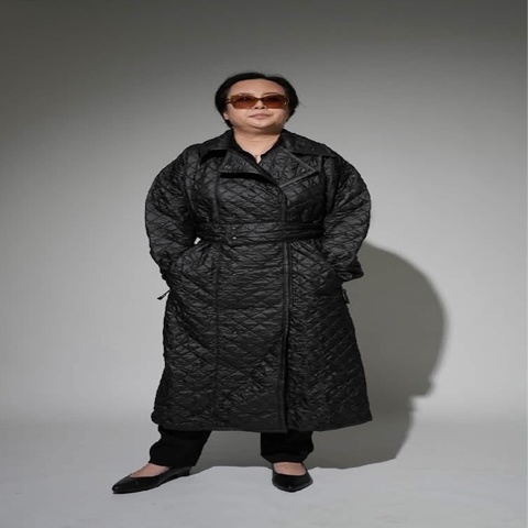 三宅一生ISSEY Miyake保證真品，Fee尺寸，黑色超輕薄長外套