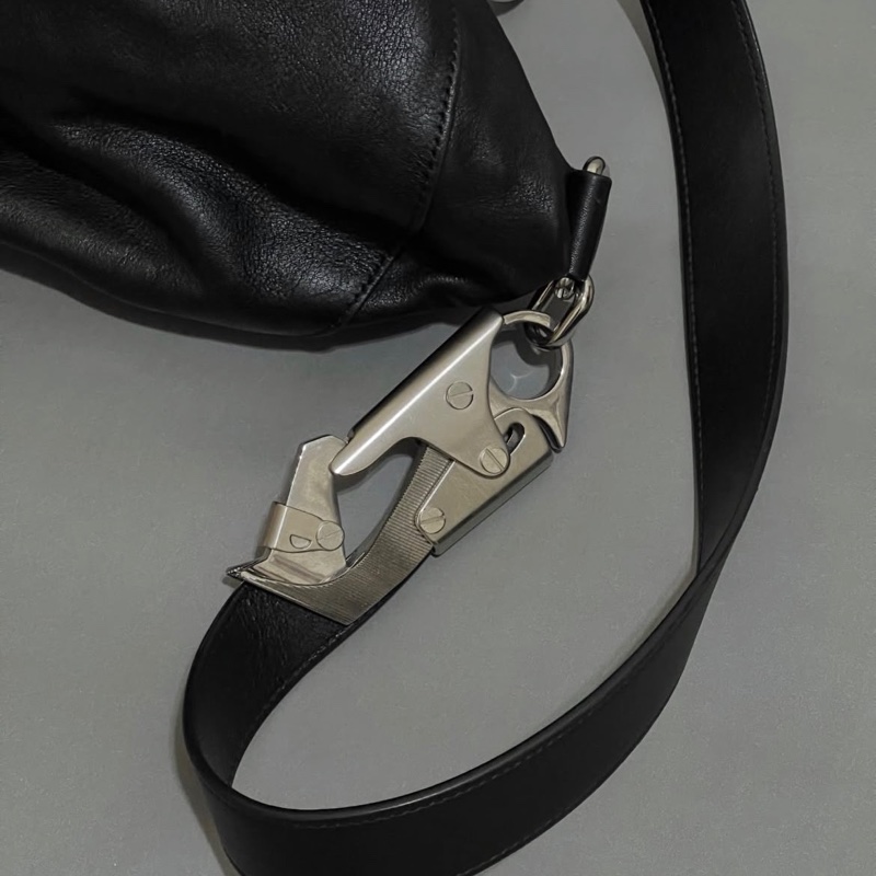Burberry Knight small bag-1