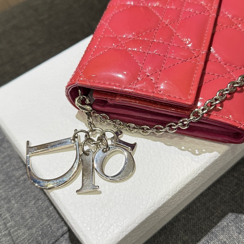 Christian Dior CD 玫瑰粉亮面漆皮銀鏈長夾 皮夾 手提包 晚宴包-2