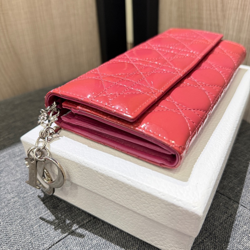 Christian Dior CD 玫瑰粉亮面漆皮銀鏈長夾 皮夾 手提包 晚宴包-3