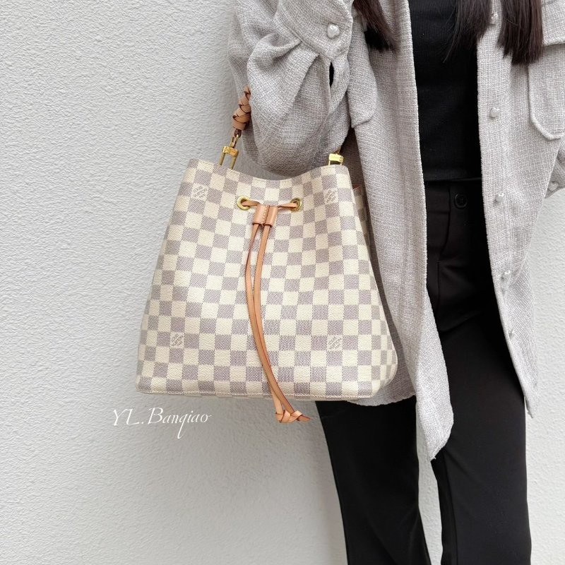 LV NEONOE MM白棋盤格編織手提水桶包N40344-0