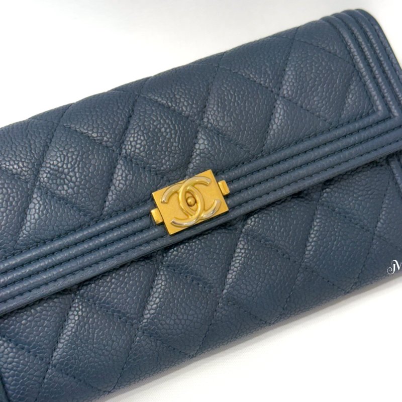 Chanel皮夾海軍藍荔枝皮金釦BOY下蓋長夾A80286-7