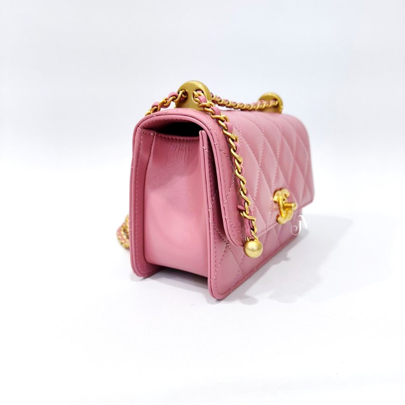 CHANEL 24C 粉色牛皮金釦雙金球下蓋包/AS2649-3