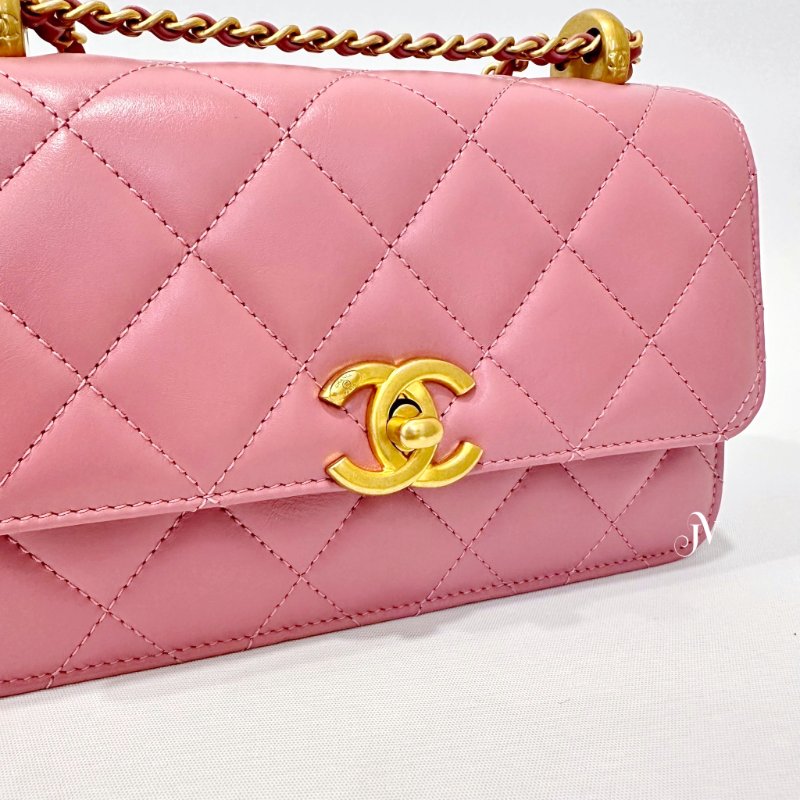 CHANEL 24C 粉色牛皮金釦雙金球下蓋包/AS2649-6