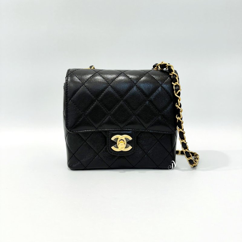 Chanel 黑山羊皮22K金釦口蓋包 AS3648-1