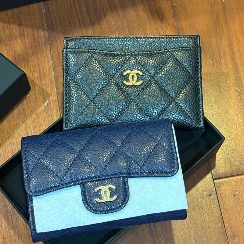 Chanel 小卡包 荔枝皮深藍淡金色logo-8