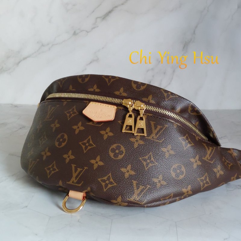 LV M43644 Bumbag🎀現品實拍 🎀 9.3成新Monogram老花字紋 腰包 斜背包 胸口包-2